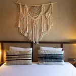 Asha Alacati Hotell