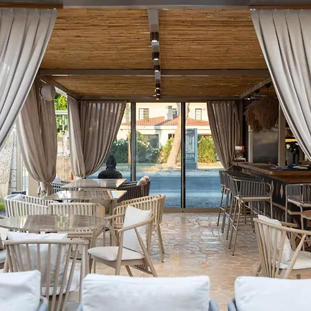 Asha Alacati * Çeşme