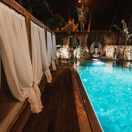 Asha Alacati فندق Çeşme